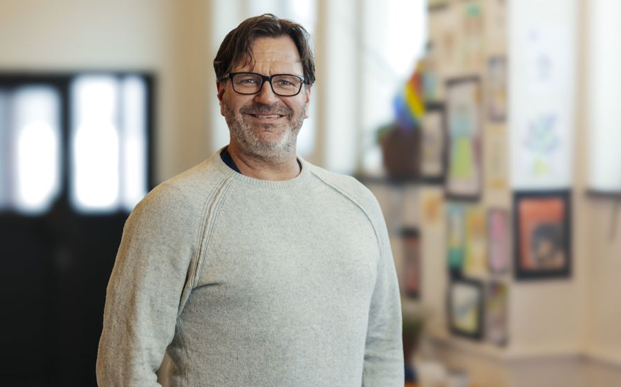 en person med briller